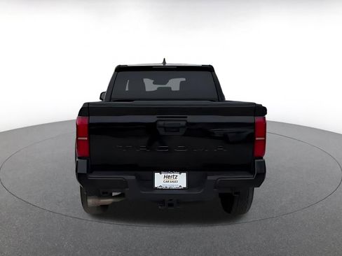 Used 2025 Toyota Tacoma SR image 10
