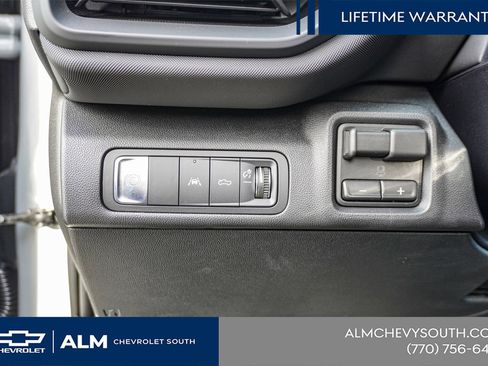 New 2026 Chevrolet Silverado EV LT image 32