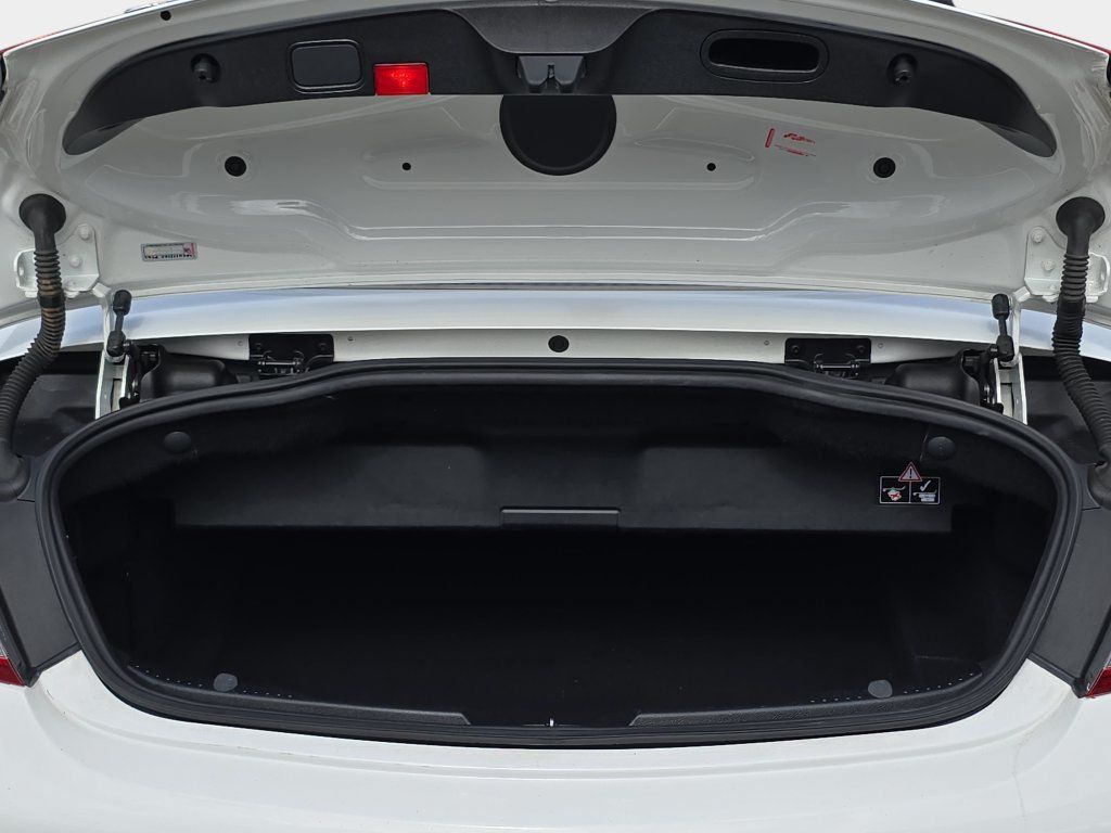 Used 2018 Mercedes-Benz C 300 Cabriolet image 14