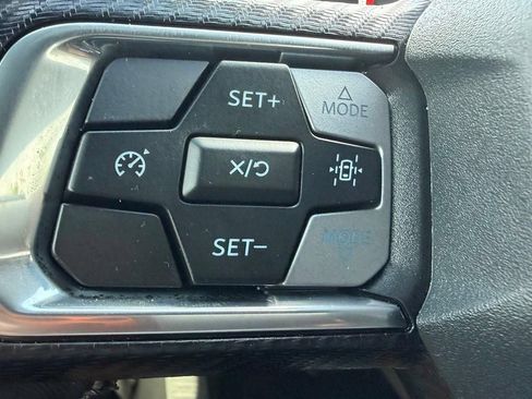 Used 2025 Ford Mustang GT RWD image 14