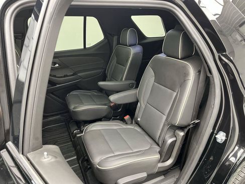 Used 2022 Chevrolet Traverse Premier w/ Redline Edition AWD/4WD image 13