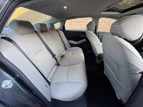 Used 2025 Honda Accord SE image 19