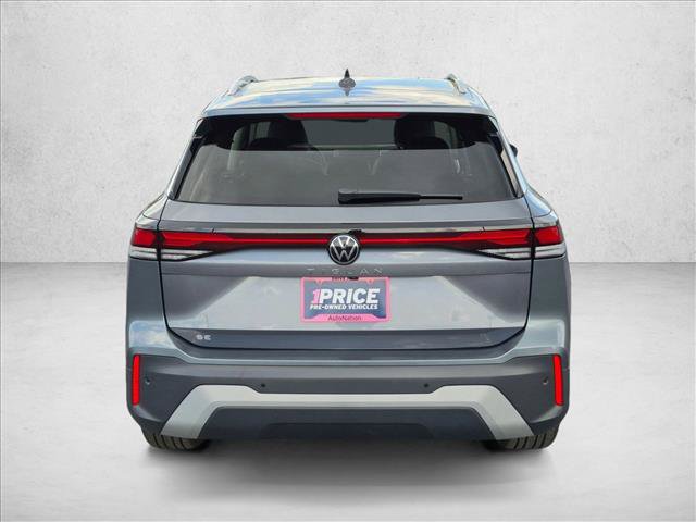 Used 2025 Volkswagen Tiguan SE FWD image 7