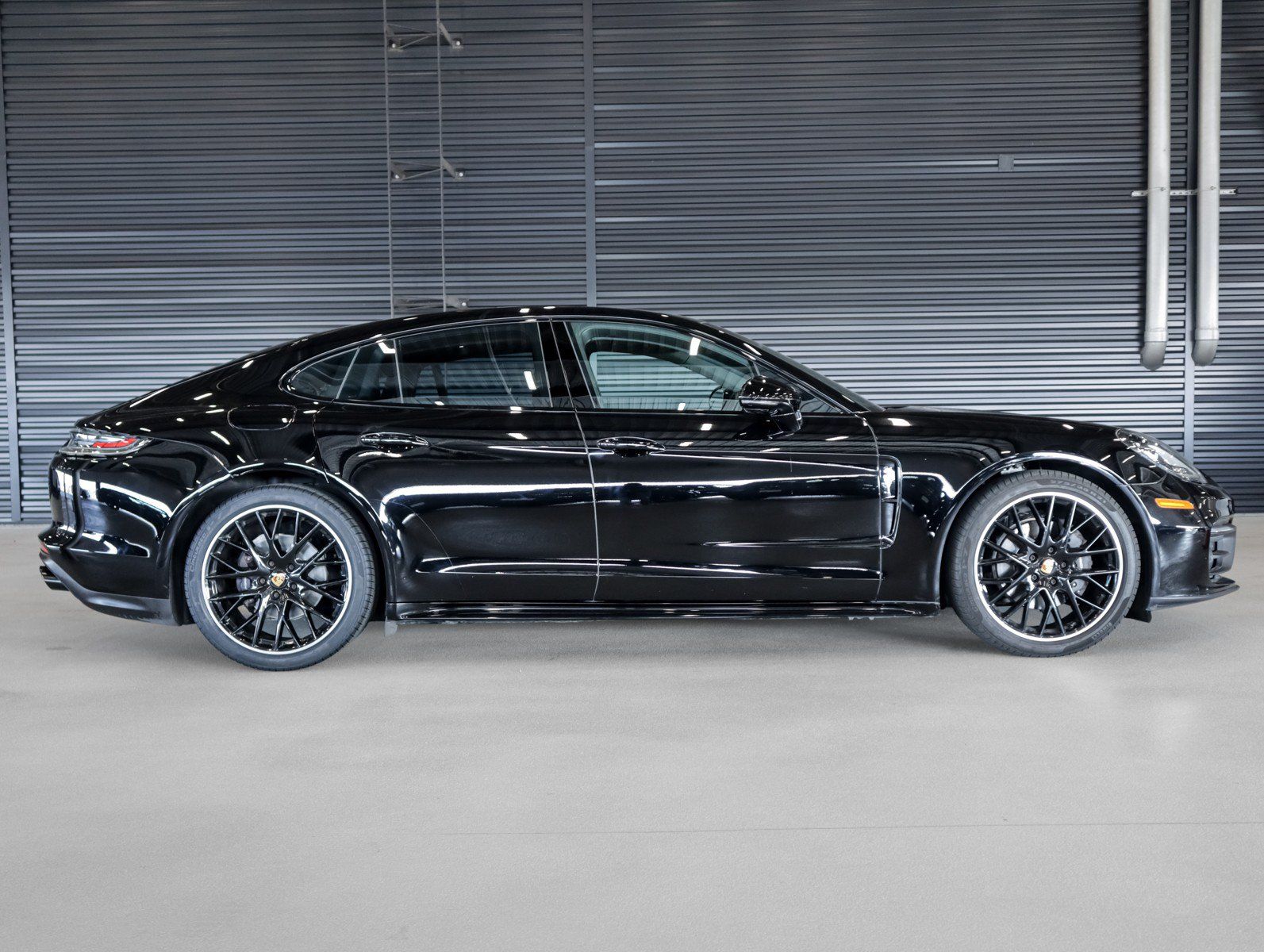 Certified 2023 Porsche Panamera Platinum Edition w/ Assistance Package RWD image 11