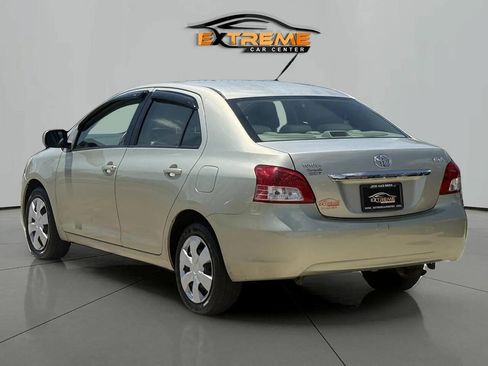 Used 2008 Toyota Yaris S FWD image 4