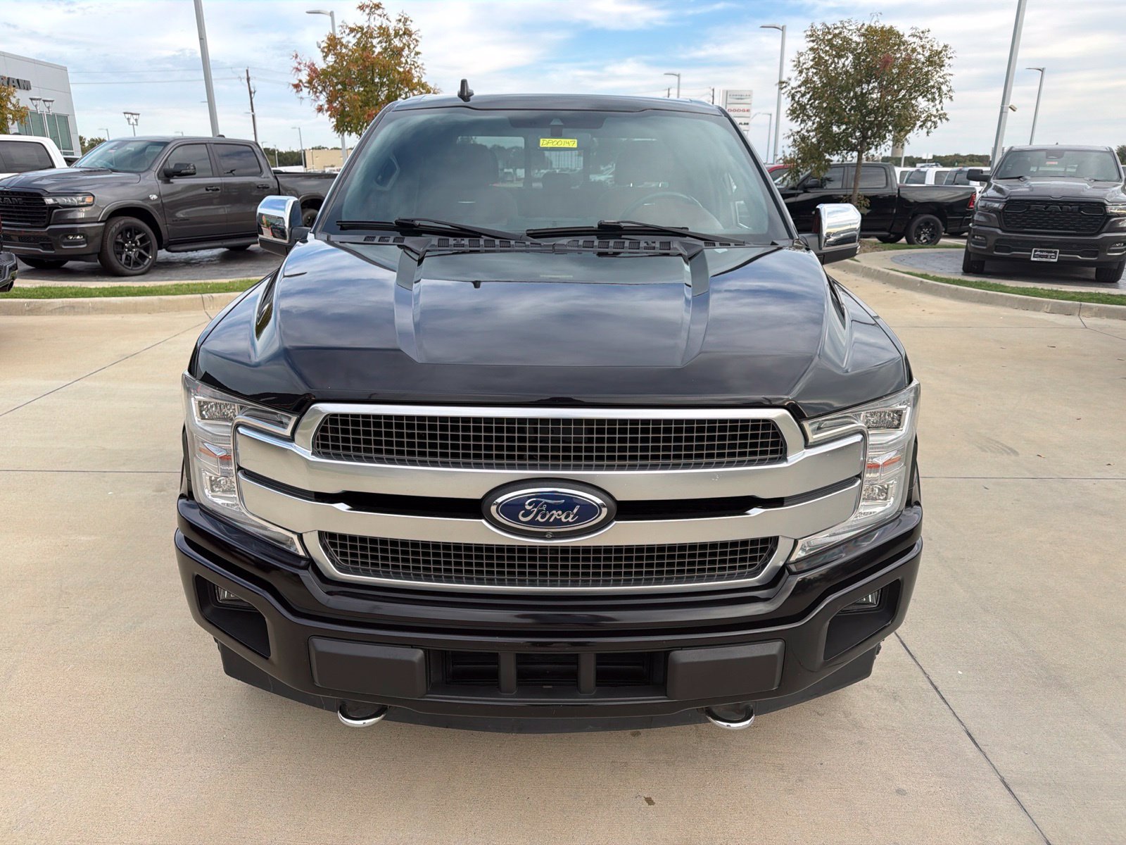 Used 2019 Ford F150 Platinum w/ Equipment Group 701A Luxury AWD/4WD image 8