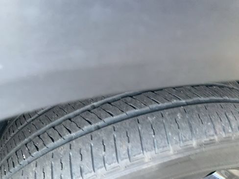 Used 2023 Jeep Grand Cherokee L Laredo image 10