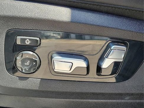 Certified 2026 BMW X7 xDrive40i AWD/4WD image 19