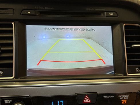 Used 2015 Hyundai Sonata Limited w/ Option Group 06 image 26