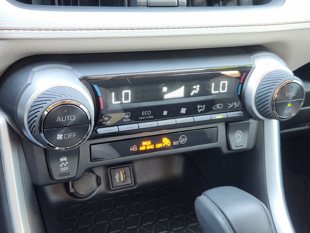 Certified 2023 Toyota RAV4 XLE w/ Convenience Package FWD image 22