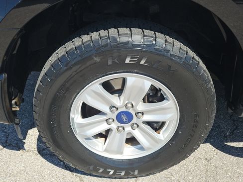 Used 2016 Ford F150 XL w/ Equipment Group 101A Mid RWD image 9