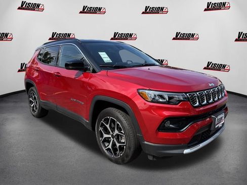 Used 2026 Jeep Compass Limited AWD/4WD image 3