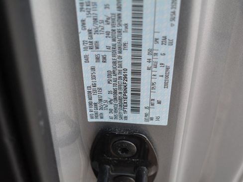 Used 2022 Ford F150 XLT image 24