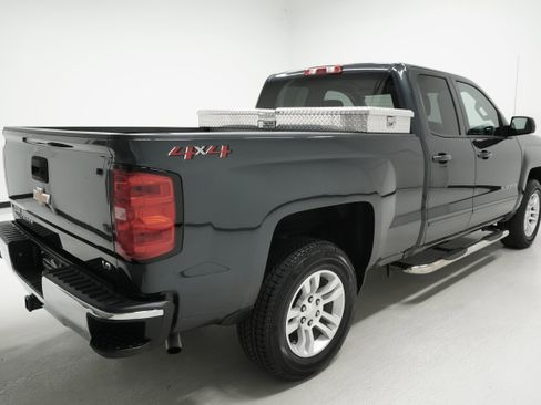 Used 2019 Chevrolet Silverado 1500 LT w/ All Star Edition image 4