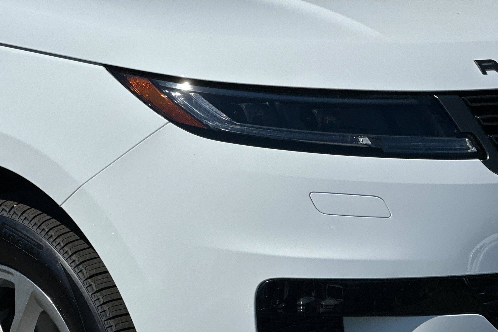 New 2026 Land Rover Range Rover Sport SE AWD/4WD image 10