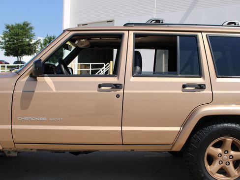 Used 1999 Jeep Cherokee Sport AWD/4WD image 35