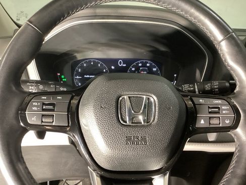 Used 2023 Honda Pilot Elite image 19