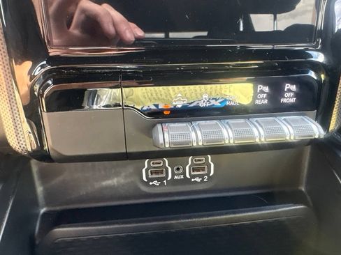 Used 2023 RAM 1500 Limited AWD/4WD image 27