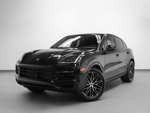 New 2026 Porsche Cayenne Coupe AWD/4WD image 1