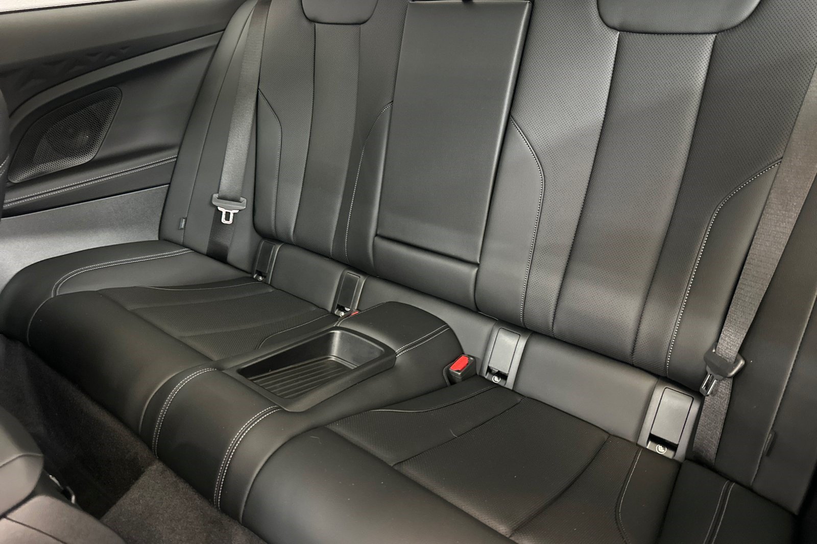 Used 2026 BMW 230i Coupe w/ Convenience Package RWD image 27