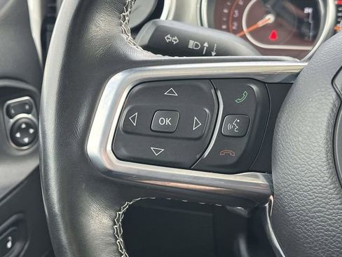 Used 2022 Jeep Wrangler Unlimited Sahara w/ Cold Weather Group AWD/4WD image 26