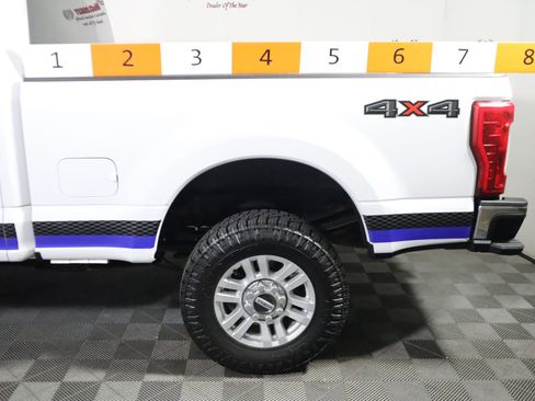 Used 2018 Ford F350 XLT w/ XLT Value Package image 12