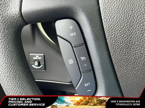 Used 2025 Chevrolet Express 3500 LT w/ LT Preferred Equipment Group RWD image 25