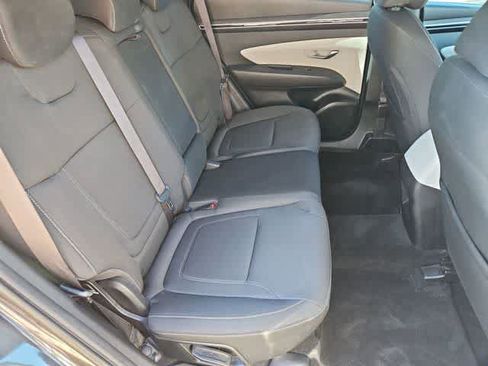Certified 2023 Hyundai Tucson SE image 19