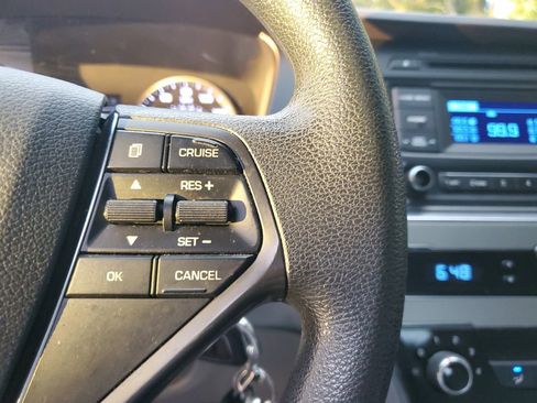 Used 2015 Hyundai Sonata SE image 21