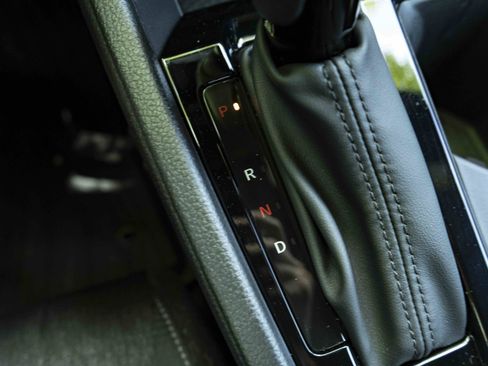 Used 2025 Honda Accord Sport image 29
