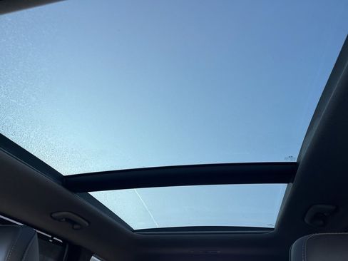 Certified 2023 Hyundai Santa Fe Limited image 25