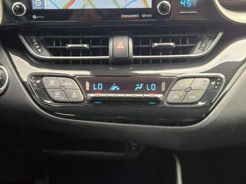 Used 2019 Toyota C-HR Limited image 18