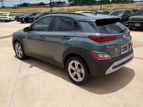 Certified 2022 Hyundai Kona SEL w/ Convenience Package AWD/4WD image 5