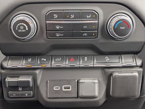 Used 2024 Chevrolet Silverado 2500 Custom w/ Custom Value Package AWD/4WD image 18