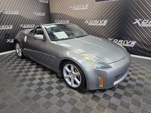 Used 2005 Nissan 350Z Grand Touring image 8