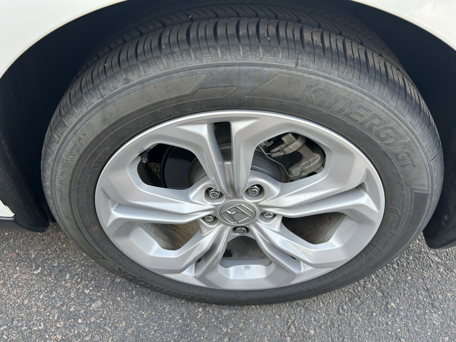 Used 2024 Honda Accord LX image 9