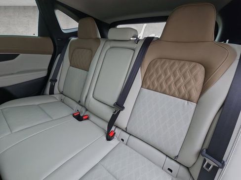 New 2026 Nissan Murano Platinum image 22