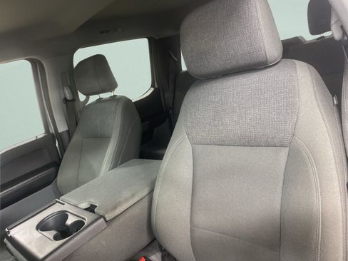 Used 2024 Ford F150 XLT AWD/4WD image 13