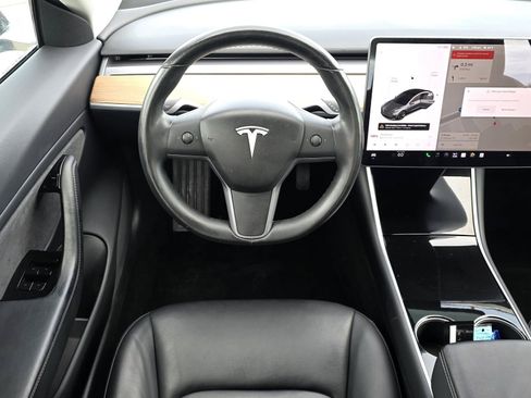 Used 2018 Tesla Model 3 Performance AWD/4WD image 8