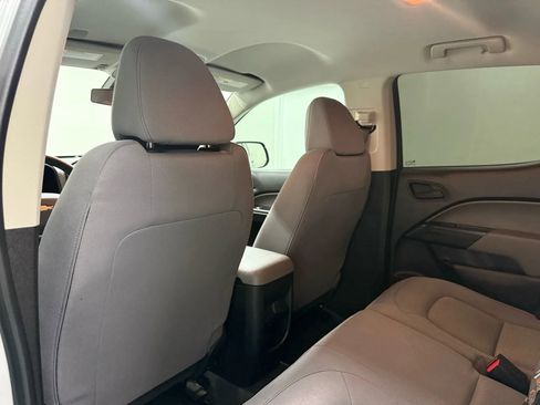 Used 2020 Chevrolet Colorado W/T w/ WT Convenience Package image 34