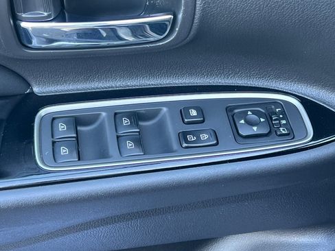 Used 2022 Mitsubishi Outlander GT AWD/4WD image 14