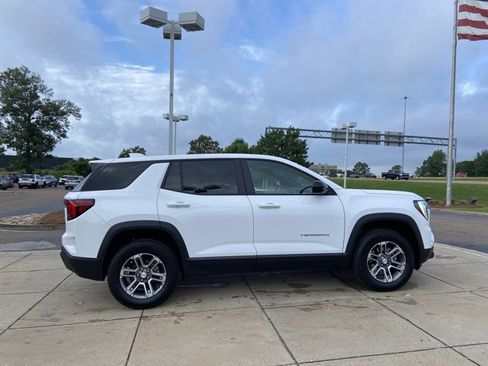 Used 2025 GMC Terrain Elevation AWD/4WD image 13