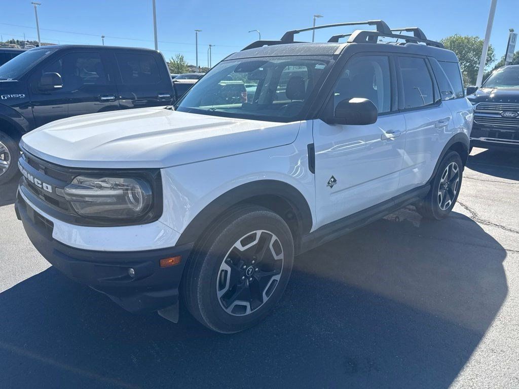 Used 2022 Ford Bronco Sport Outer Banks w/ Tech Package AWD/4WD image 3