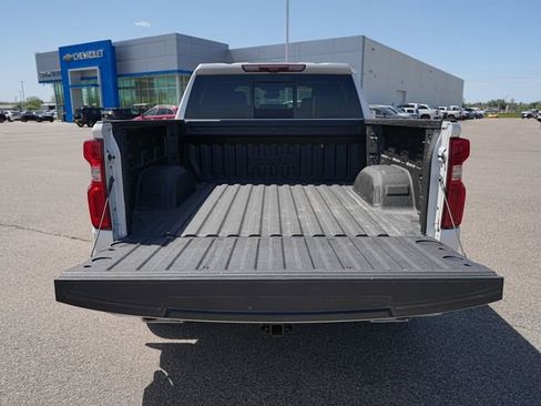 Used 2024 Chevrolet Silverado 1500 High Country w/ High Country Premium Package AWD/4WD image 14