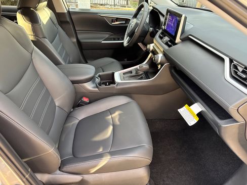 New 2025 Toyota RAV4 XLE Premium image 18