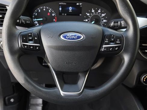 Used 2022 Ford Escape SE image 7