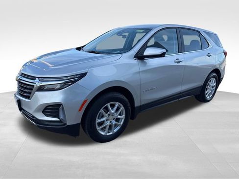 Used 2022 Chevrolet Equinox LT AWD/4WD image 1