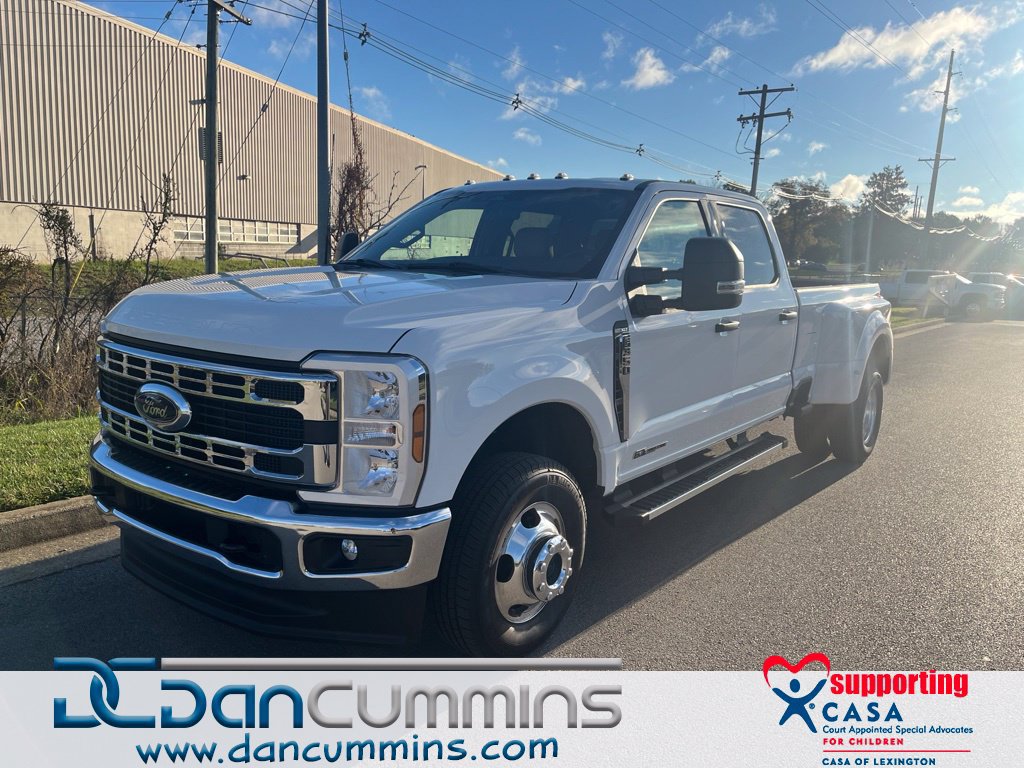 Used 2024 Ford F350 XLT AWD/4WD image 1