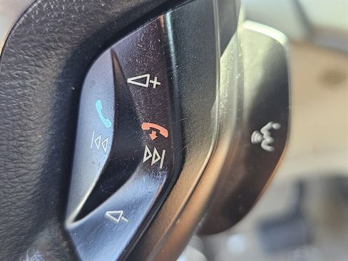 Used 2015 Ford C-MAX SEL image 24