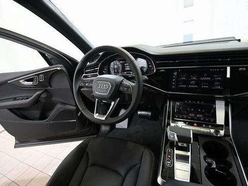 Used 2026 Audi Q7 3.0T Premium Plus AWD/4WD image 28